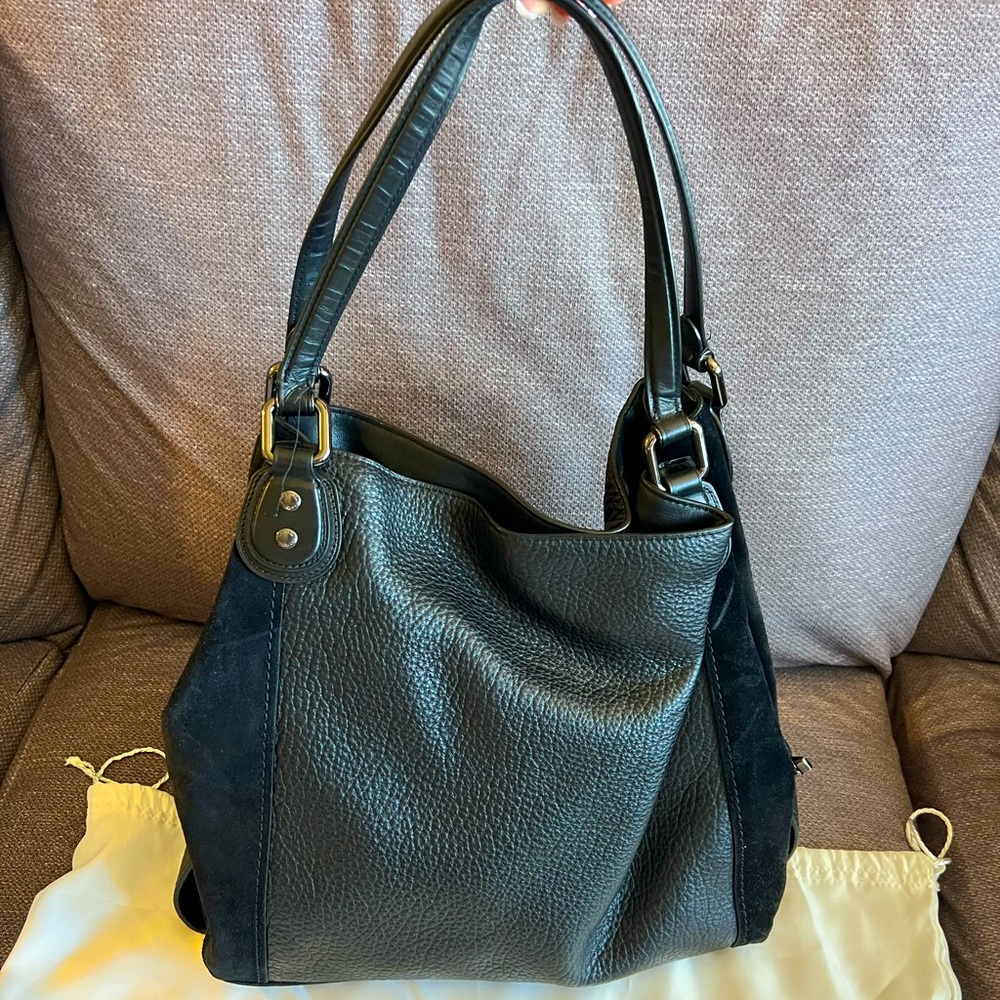 Coach Leather Purse!